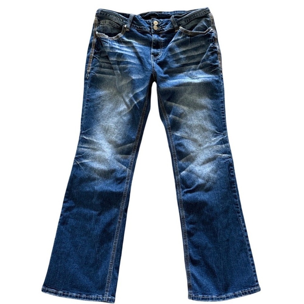 Famingal Womens Low Rise Bootcut Jeans Medium Wash Distressed Y2K Denim Pants